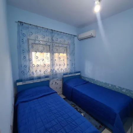 Apartment Gjiri U Lalzit ,vacation *