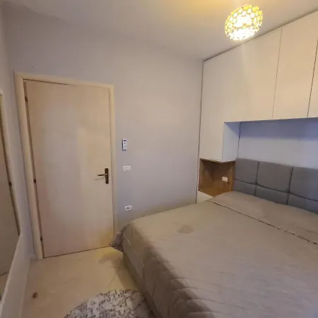 House Gjiri I Lalzit,mulliri I Danit Plazhi San Pietro