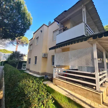 דירה House Gjiri I Lalzit,mulliri I Danit *