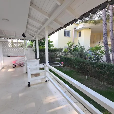 דירה House Gjiri I Lalzit,mulliri I Danit