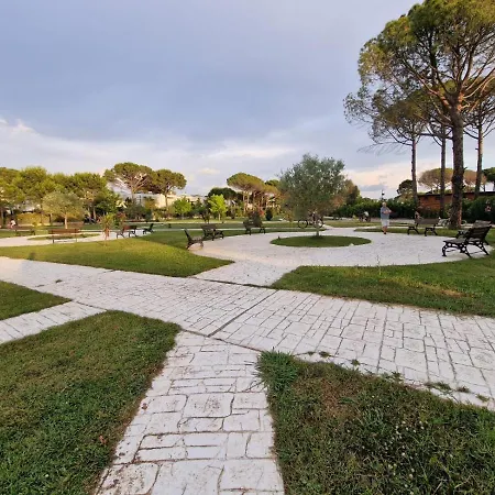 Gjiri U Lalzit ,vacation Plazhi San Pietro