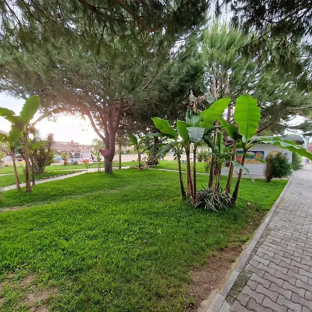 Gjiri U Lalzit ,vacation Plazhi San Pietro